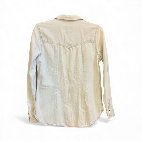 American Eagle, Slim-Fit Button-Down Denim Shirt, Size M - Picture 2 of 13